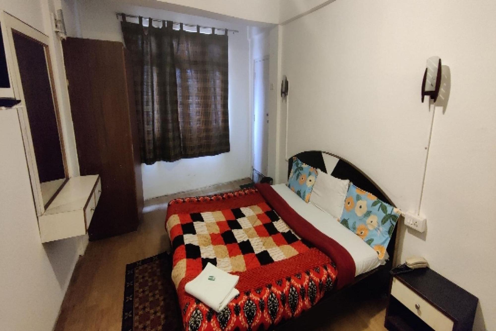 גנגטוק Capital O 8272 Hotel Pratigya Residency מראה חיצוני תמונה