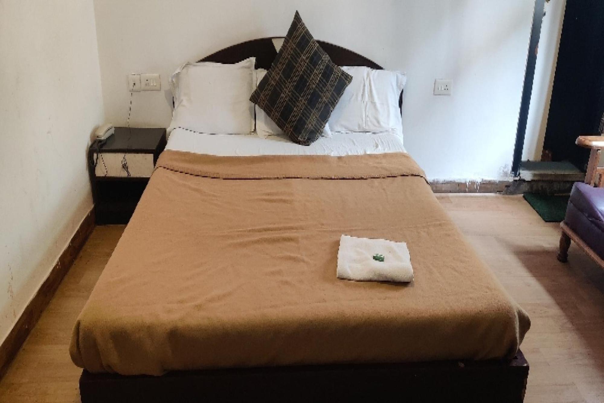 גנגטוק Capital O 8272 Hotel Pratigya Residency מראה חיצוני תמונה